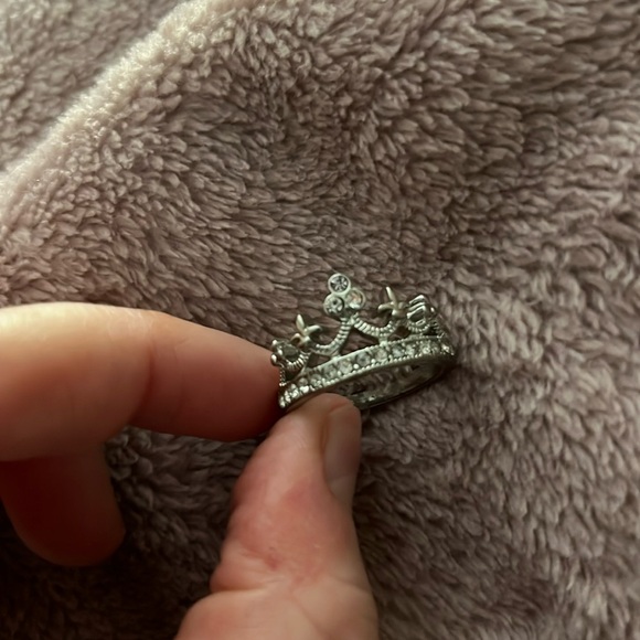 Disney Princess Ring - Picture 1 of 3